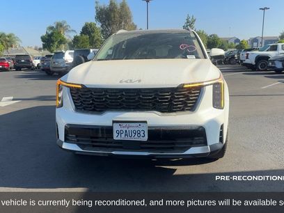 Used 2025 Kia Sorento EX w/ EX Panoramic Sunroof Package