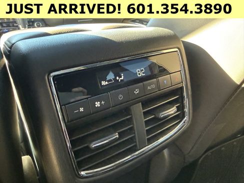 Used 2021 MAZDA CX-9 Signature image 19