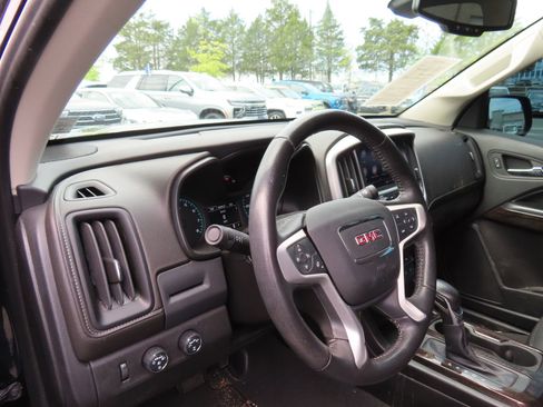 Used 2022 GMC Canyon Elevation w/ Elevation Premium Package image 14