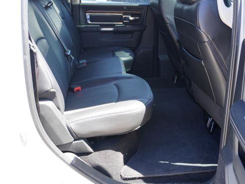 Used 2018 RAM 1500 Laramie w/ Convenience Group AWD/4WD image 22