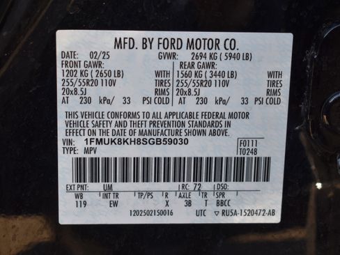 Used 2025 Ford Explorer ST-Line AWD/4WD image 38