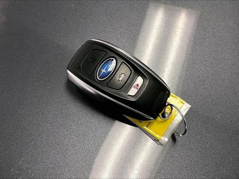 Used 2024 Subaru Crosstrek 2.5i Sport image 9