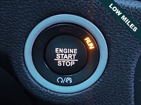 Used 2023 Dodge Charger SXT w/ Blacktop Package image 24