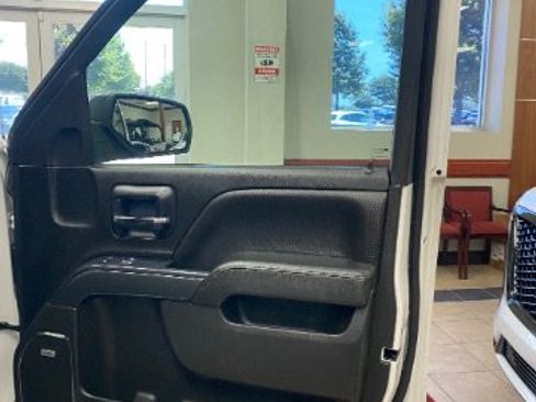 Used 2014 GMC Sierra 1500 SLT w/ All-Terrain Package AWD/4WD image 14