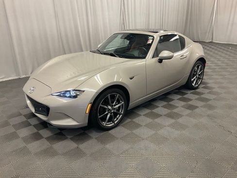 Used 2023 MAZDA MX-5 Miata Grand Touring RWD image 18