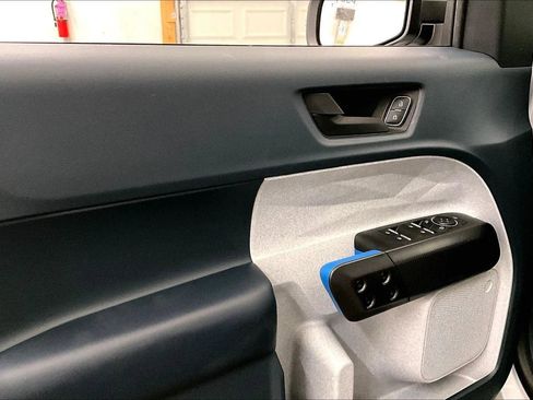 New 2026 Ford Maverick XLT w/ XLT Luxury Package image 43