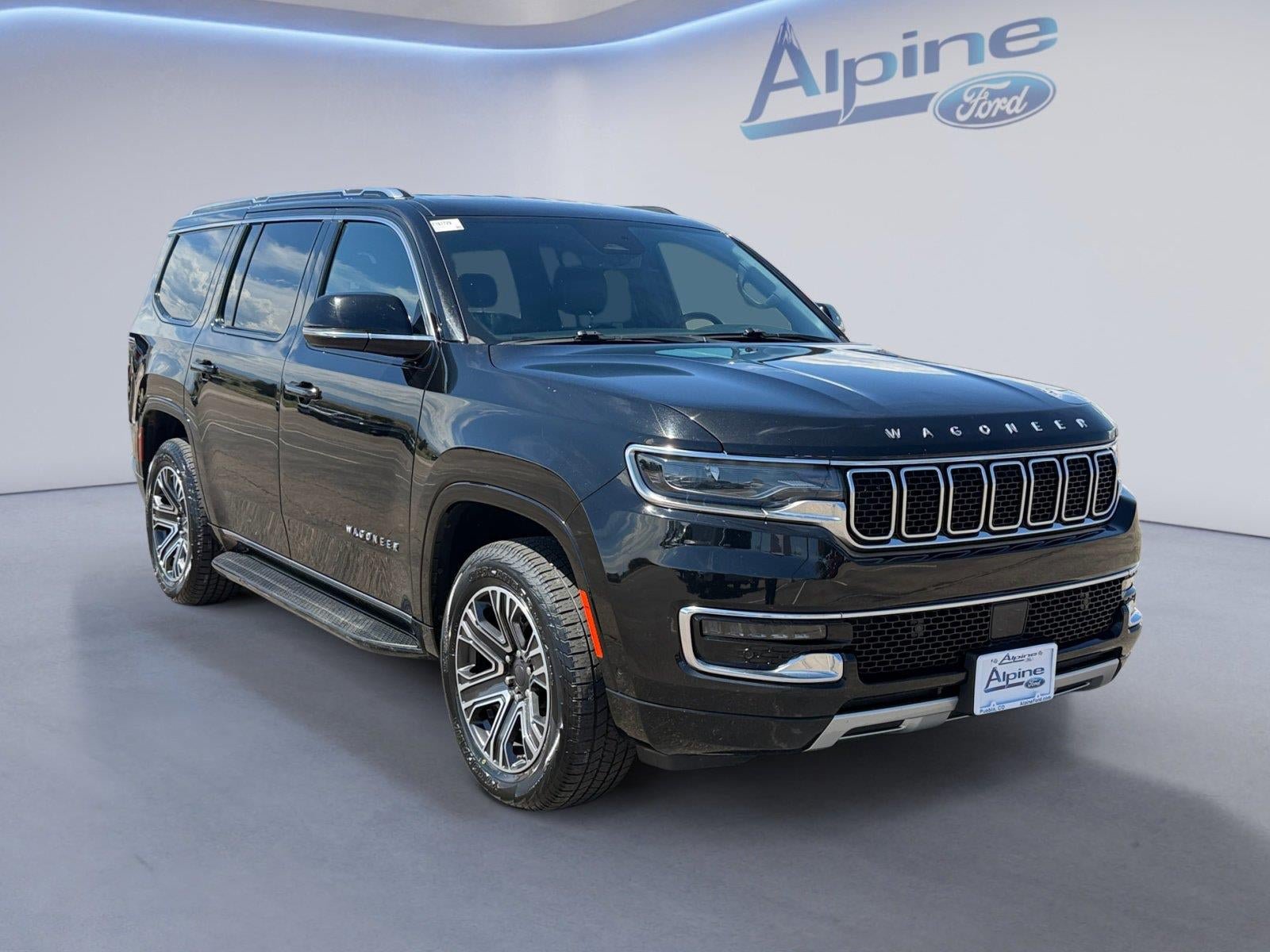Used 2024 Jeep Wagoneer Series II AWD/4WD image 7