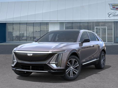 New 2026 Cadillac Lyriq Luxury image 6
