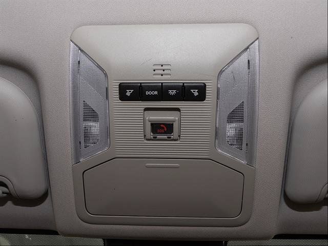 Used 2020 Toyota RAV4 LE w/ All Weather Liner Package AWD/4WD image 15