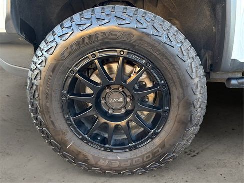 Used 2021 Chevrolet Colorado ZR2 image 14