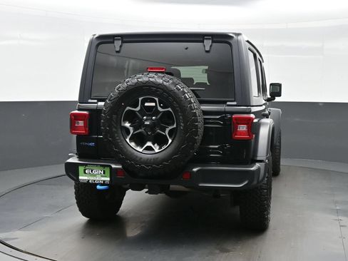 Used 2021 Jeep Wrangler Unlimited Rubicon 4xe w/ Cold Weather Group AWD/4WD image 7