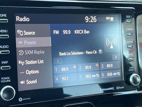 Certified 2021 Toyota Venza LE w/ Carpet Mat Package (TMS) AWD/4WD image 20