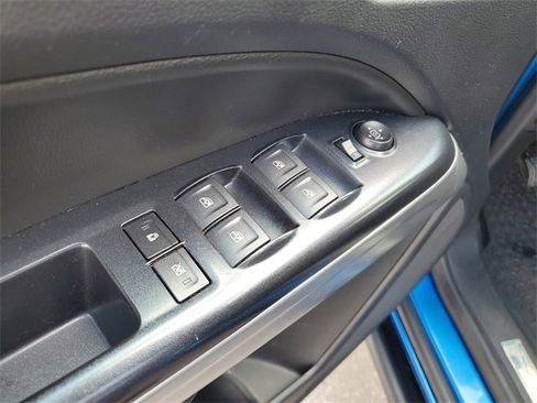 Used 2021 Chevrolet Colorado ZR2 image 9