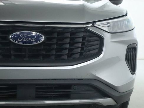 Used 2024 Ford Escape Active FWD image 7