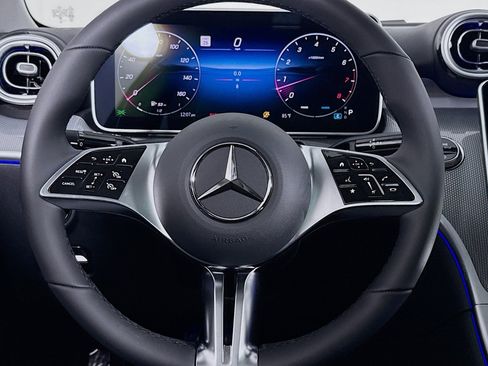 New 2026 Mercedes-Benz CLE 300 4MATIC Coupe image 17