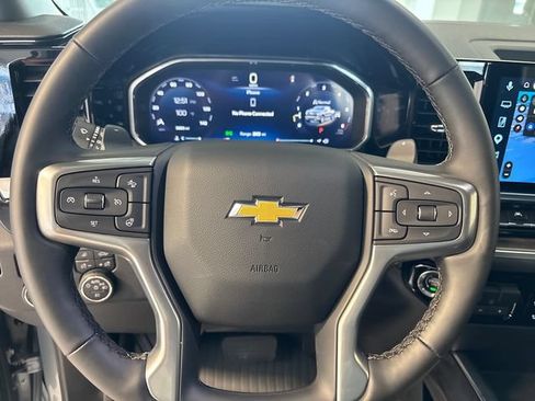 Used 2026 Chevrolet Silverado 1500 LTZ AWD/4WD image 9