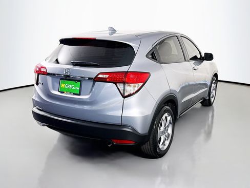 Used 2022 Honda HR-V LX image 10