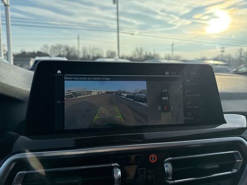 Used 2024 BMW X3 xDrive30i w/ Convenience Package image 16