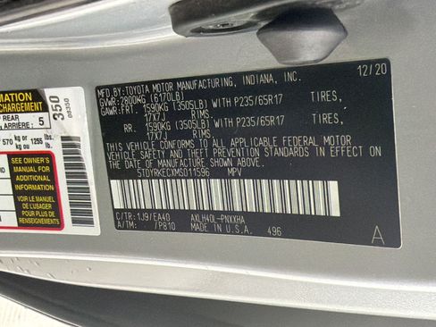 Used 2021 Toyota Sienna XLE FWD image 24
