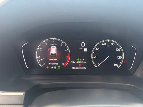 Used 2024 Honda Pilot EX-L image 3