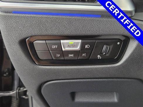 Certified 2022 BMW M4 xDrive Competition image 35