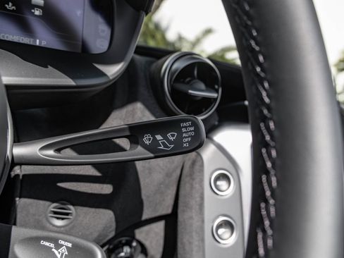 New 2026 McLaren 750S Spider image 17