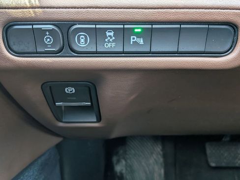 Certified 2024 Acura MDX SH-AWD w/ Technology Package image 19