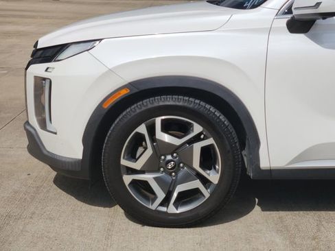 Used 2023 Hyundai Palisade SEL w/ Premium Package FWD image 8