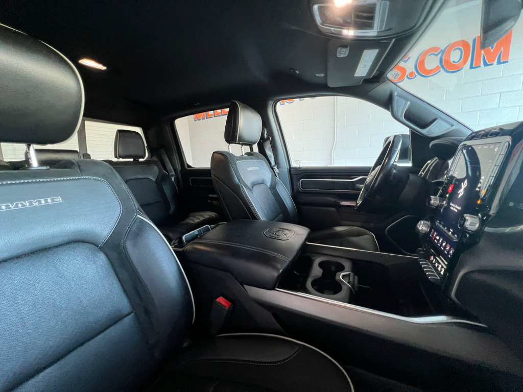 Used 2020 RAM 1500 Laramie w/ Sport Appearance Package AWD/4WD image 16
