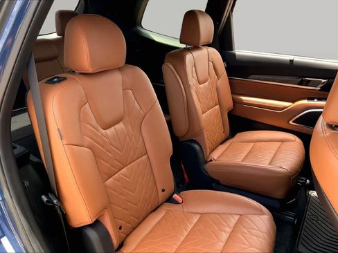 Certified 2025 Kia Telluride SX Prestige X-Line AWD/4WD image 20