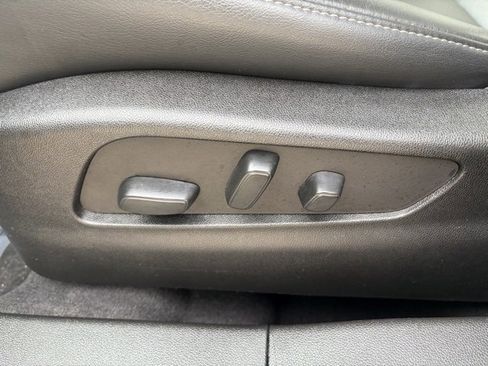 Used 2023 Cadillac XT4 Premium Luxury image 20