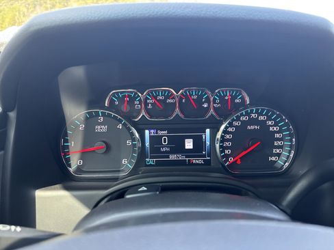 Used 2019 Chevrolet Tahoe LT AWD/4WD image 17