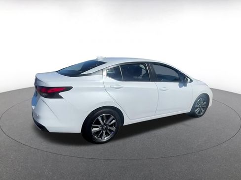 Used 2025 Nissan Versa SV image 15