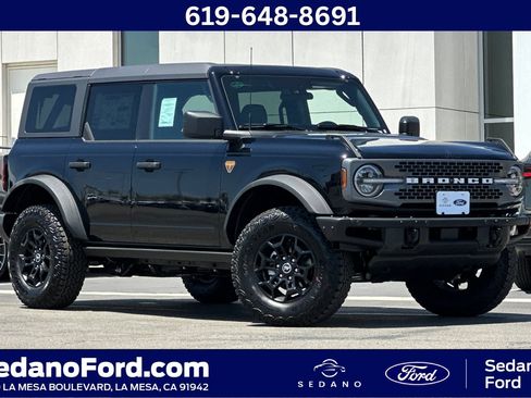 New 2026 Ford Bronco Badlands AWD/4WD image 1