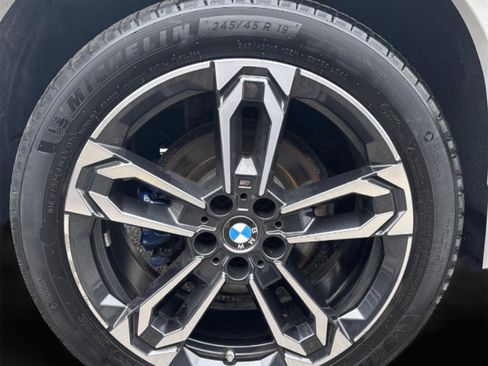 Used 2025 BMW X2 xDrive28i AWD/4WD image 23