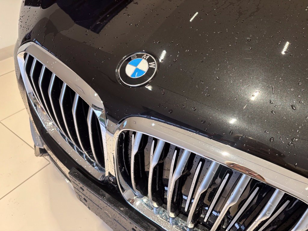 Used 2020 BMW X5 xDrive40i w/ Premium Package AWD/4WD image 10