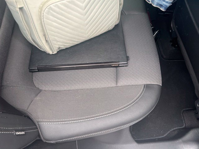 Used 2023 Buick Encore GX Select w/ Sport Touring Package FWD image 21