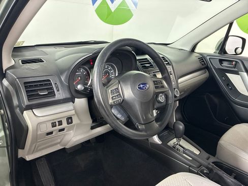 Used 2014 Subaru Forester 2.5i Premium AWD/4WD image 23