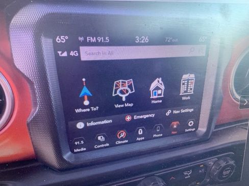 Used 2021 Jeep Wrangler Unlimited Rubicon image 13