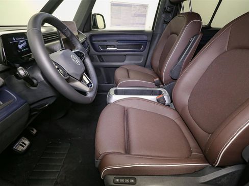 New 2025 Volkswagen ID. Buzz Pro S image 22