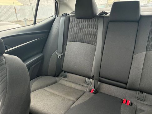 Used 2025 Toyota Camry LE image 37