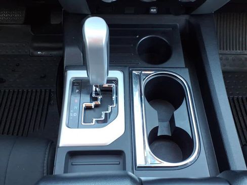 Used 2014 Toyota Tundra SR5 w/ SR5 Upgrade Package image 23