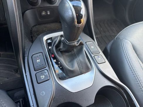 Used 2018 Hyundai Santa Fe Sport image 20