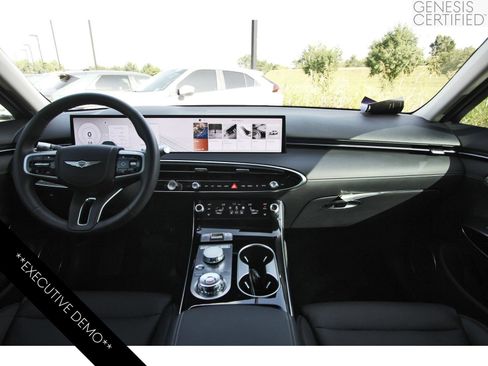 Used 2026 Genesis GV70 2.5T AWD/4WD image 12