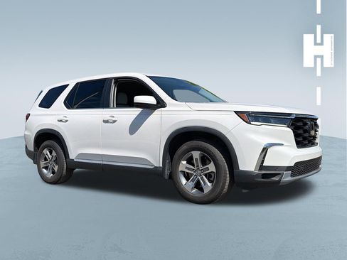 Used 2023 Honda Pilot EX-L image 1
