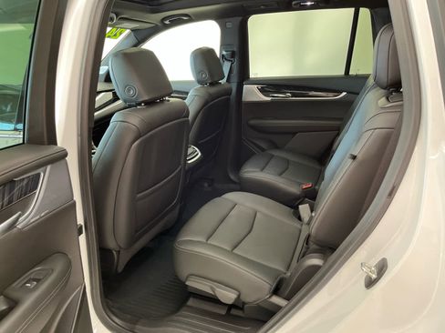 Used 2024 Cadillac XT6 Premium Luxury w/ LPO, Floor Liner Package AWD/4WD image 13