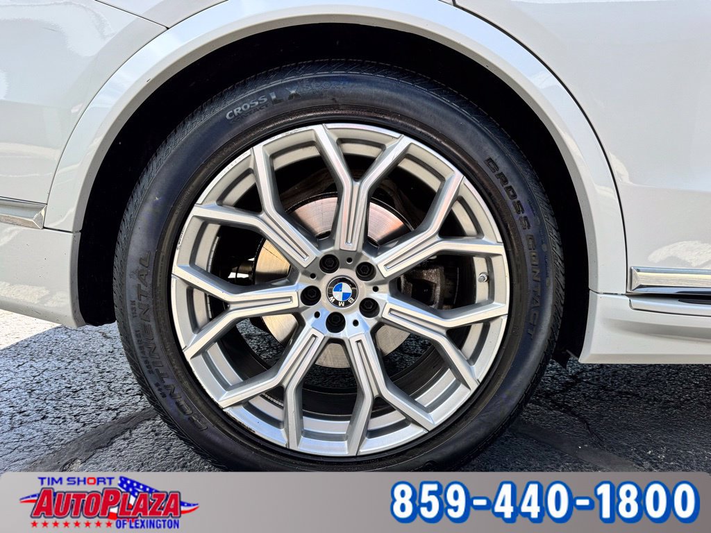 Used 2025 BMW X7 xDrive40i AWD/4WD image 20