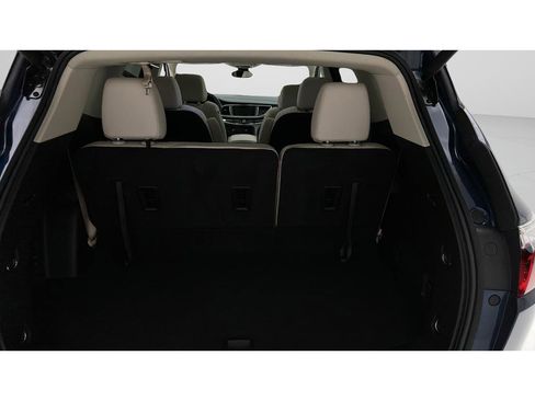 Used 2023 Buick Enclave Essence w/ Experience Buick Package AWD/4WD image 23