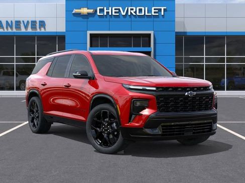 New 2026 Chevrolet Traverse RS w/ LPO, Floor Liner Package AWD/4WD image 8
