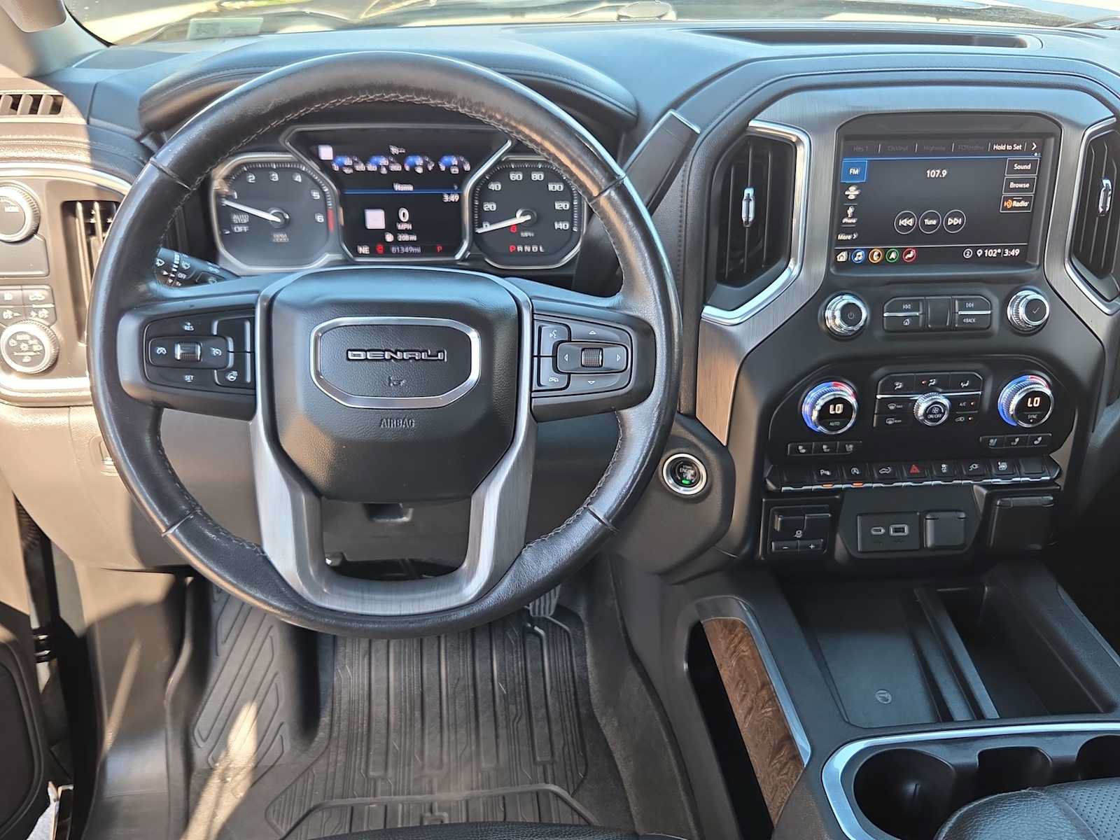 Used 2020 GMC Sierra 1500 Denali RWD image 14